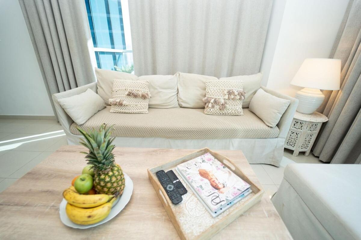 Aws Holiday Homes - Prime Apartment Near The Beach 迪拜 外观 照片