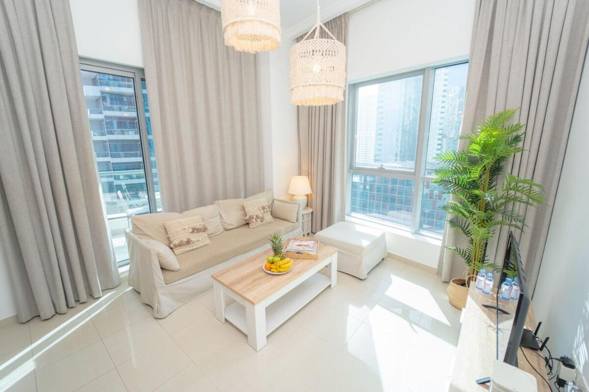Aws Holiday Homes - Prime Apartment Near The Beach 迪拜 外观 照片
