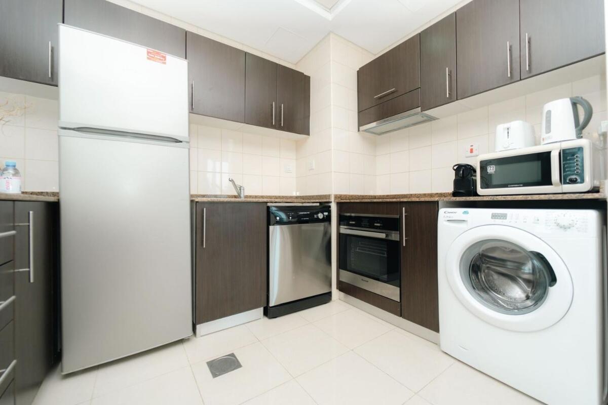 Aws Holiday Homes - Prime Apartment Near The Beach 迪拜 外观 照片